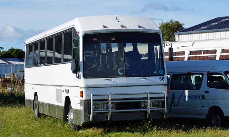 Wynyard Bus Lines Mercedes OC1621 Denning Majestic 68